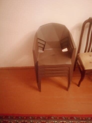 tek kreslo: Plastik kreslo - Rəng: tünd boz - Material: möhkəm plastik - Dizayn — 1