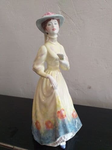 bmw 7 серия 730i at: Heykəlciklər — 1