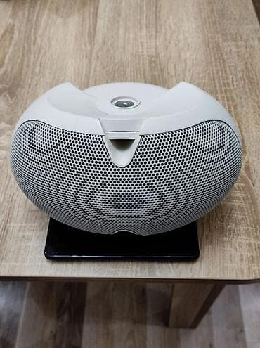 dinamik refi: Kompakt sferik dizaynlı portativ akustik sistem - 360° səslənmə üçün — 1