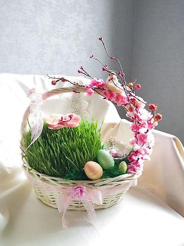 Novruz üçün bəzədilmiş səbət kompozisiyası - Ağ rəngli, möhkəm toxuma lalafo.az -da Novruz üçün bəzədilmiş səbət kompozisiyası - Ağ rəngli, möhkəm toxuma