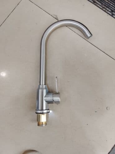 Mətbəx üçün təkqollu qarışdırıcı kran - Material: paslanmayan polad