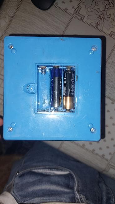 Avengers dizaynlı uşaq üçün elektron pul qutusu / mini seyf. Ön