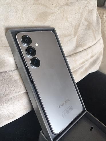 iphone mini 5: Samsung Galaxy S25, 256 GB, rəng - Gümüşü — 1