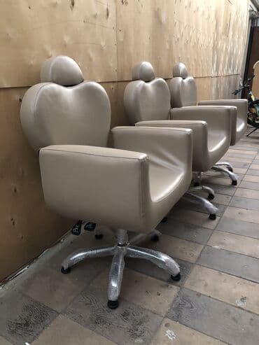 кресло для компьютера: Новый, Кресло для стрижки — 20