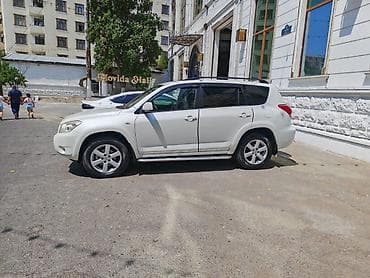 ravon r4 lizing: Toyota RAV4: 2.4 l | 2006 il Krossover — 5