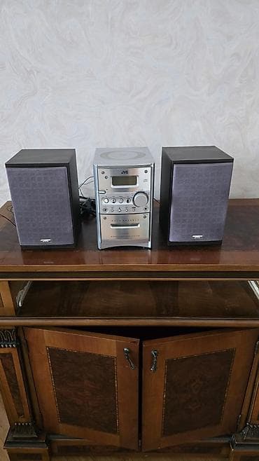 JVC mikrosistem dəstı – kompakt ev audio sistemi Komplekt: - Mərkəzi lalafo.az -da JVC mikrosistem dəstı – kompakt ev audio sistemi Komplekt: - Mərkəzi