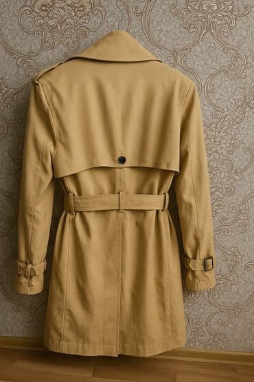 дождевик купить в баку: Klassik bej rəngli trençkot - Üslub: İkiqat sutaşlı (double-breasted) — 2