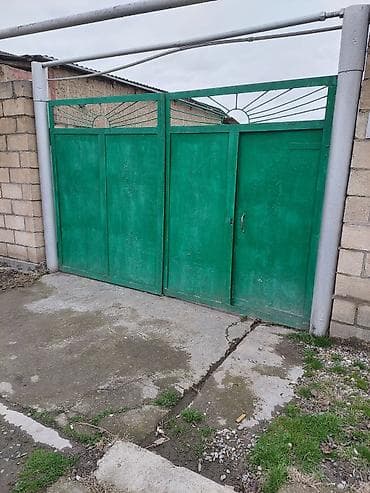 demir qapı modelleri: Dəmir Həyət darvazası, Yana açılan, Mexaniki, Qapı ilə, rəng - Yaşıl — 1