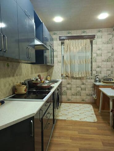 şirvan əmlak: Hövsan qəs. 3 otaqlı, 75 kv. m, Orta təmir — 5