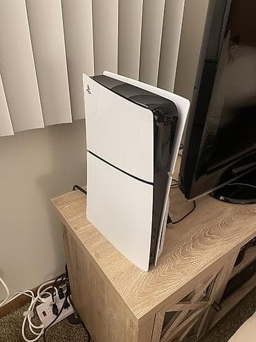 ps5 diskləri: Ideal veziyettdedir 4-5 aydir alinib az az işledilib kontakthome — 1