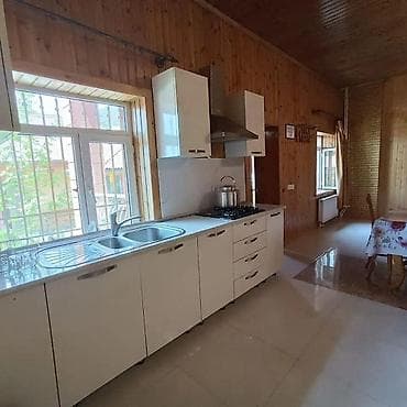 mahrasa bagi: 200 kv. m, 6 otaqlı, Hovuzlu, Kombi, Qaz, İşıq — 6