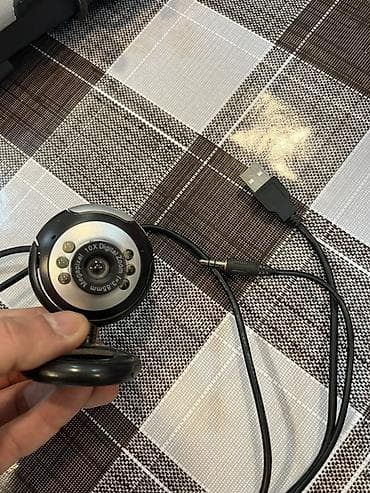 Kompüter və noutbuk aksesuarları: USB veb-kamera - Linza ətrafında “10X Digital Zoom”, “8.5mm” və — 2