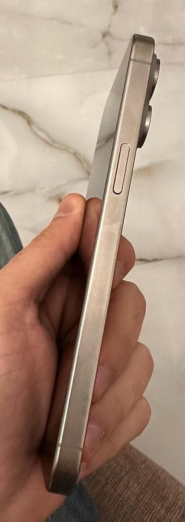 Foto və videokameralar: IPhone 15 Pro Max, 256 GB, Natural Titanium, Simsiz şarj, Face ID — 3