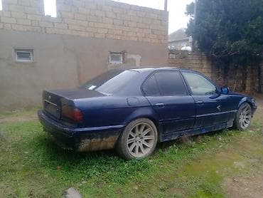 renault scenic 2007: BMW 7 series: 3 l | 1995 il Sedan — 1