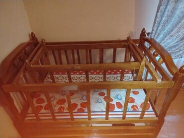 helba bitkisi faydaları: Oğlan və qız üçün, Dördbucaq, Beşik, Dəst ilə, Matras ilə, Yellənmə mexanizmsiz — 1