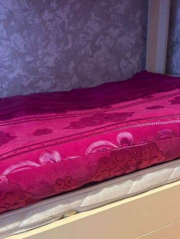 Oğlan və qız üçün, Çarpayı, Matras ilə, Siyirməli, Taxta