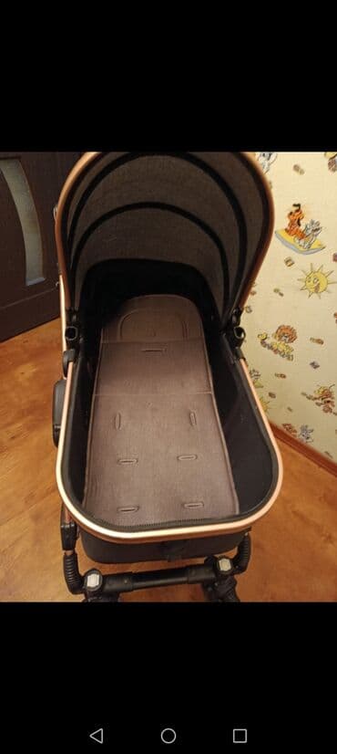 Mercedes-Benz: Çıxarıla bilən beşikli araba — 3