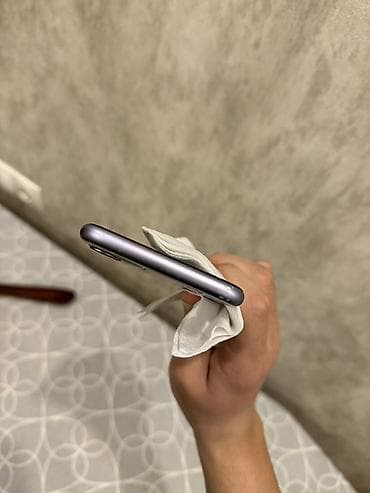 telefon alfon: IPhone 11, 128 GB, Simsiz şarj, Face ID — 5