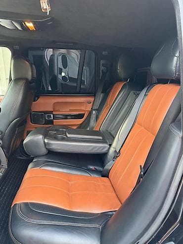 jitkis tormoz: Range Rover (L322) – qara rəng, tam ölçülü lüks SUV. Xüsusiyyətlər: - — 6