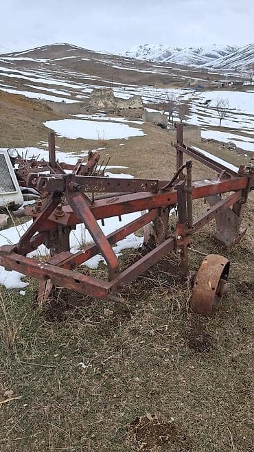 yer şumlayan traktor: Satılır hissə hissədə satılır ama traktoru alanda üsdə verləcəy yox — 8