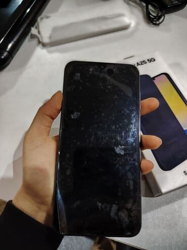 Apple iPhone: Samsung Galaxy A25, 256 GB, İki sim kartlı — 4