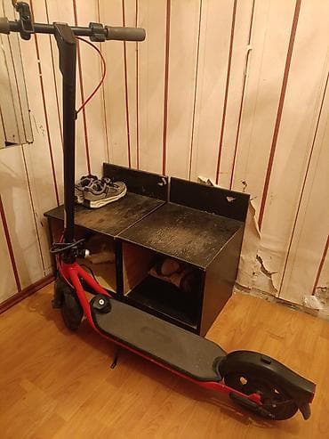 samkat: İşlənmiş Elektrik samokat 10", 251 - 350 Vt, 16 - 25 km/s, Ünvandan götürmə, Pulsuz çatdırılma — 2