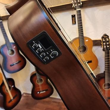 ucuz gitara satisi: Elektro klassik gitara valencia vc304ce üst:sitka spruce qol: teak — 4