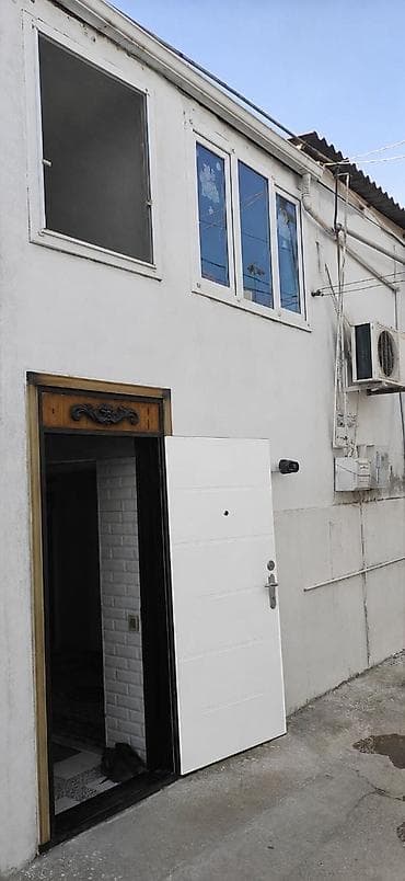 sumqayıtda ucuz evler: Satılır 3 otaqlı köhnə tikili 100 m², 20-ci sahə q. Tecili Satılır 2 — 1