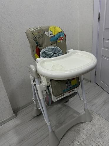 Uşaq geyimi və ayaqqabıları: Uşaq yemək stulu

Sağlam vəziyətdədir — 1