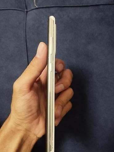 samsung a 5 2015: Samsung Galaxy A52, rəng - Ağ — 1