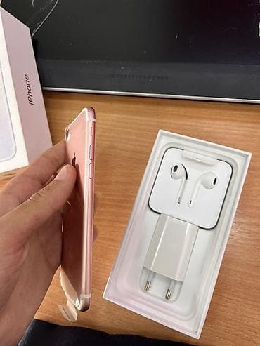 iphone 13 sade: IPhone 7, Rose Gold, Barmaq izi — 3