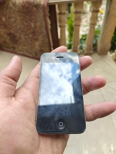 oppo 6 pro: IPhone 4S, Qara — 1