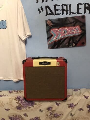 cort: Elektron gitara, Fender, 6 sim, İşlənmiş — 4