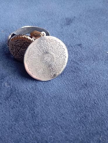 xari bulbul simvolu satisi: İki parça bəzək dəsti – üzük və kulon - Material: iki rəngli metal — 6