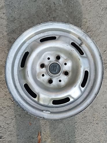 50 kubika motor: Məhsul: 2 ədəd polad disk (VAZ/Lada üçün) - Çuxur sayı: 4 (4x98 bolt — 2