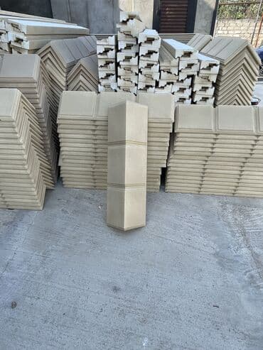 Termo aqlay Pəncərə kənarlari 2 azn dən Saldat 4’8 azn Kitab 4,8 azn