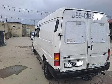 Su nəqliyyatı: Ford Transit: 2.5 l | 1999 il 280000 km Van/Minivan — 2