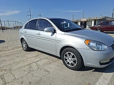 hunday h 1: Hyundai Accent: 1.5 l | 2008 il Sedan — 3