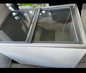 Şüşəli dondurucu lalafo.az -da Şüşəli dondurucu