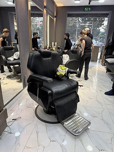 berber masasi: Saş kəsimi kreslosu — 1