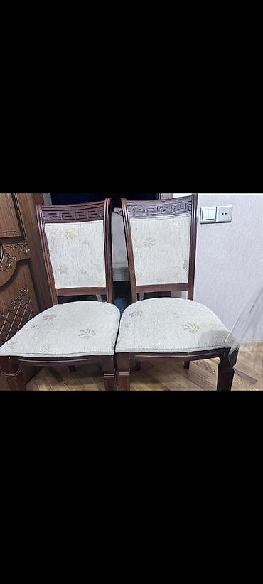 Qonaq otağı üçün, İşlənmiş, Stul