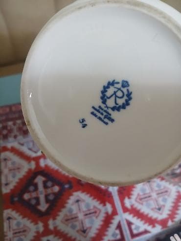 bezek bitkisi: Yeni, rəng - Ağ, Dəm caydanı, Farfor — 4