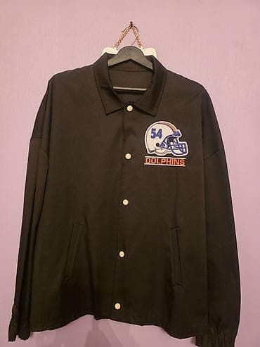 jaketler instagram: Miami Dolphins temalı yüngül jaket - Rəng: Qara - Ön dizayn: sinə — 2