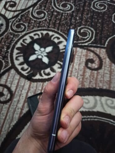 Daraq panellər: Xiaomi Mi 10T, rəng - Gümüşü, 
 Barmaq izi — 2