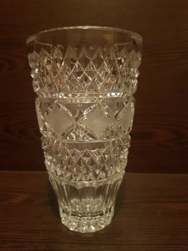 gül qiymətləri: ● Xrustal G ü l d a n ● Rusiya istehsalı. 2 ədəd. Hündürlüyü - — 2