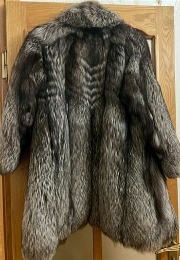 ремонт шуб: Gümüşü-boz tonlarda təbii kürk qadın şubası. - Material: qalın, uzun — 2