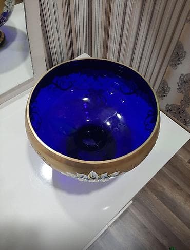 konfet qabi: Biri 35manat cütü 60man Kobalt-mavi şüşədən dekorativ ayaqlı — 3