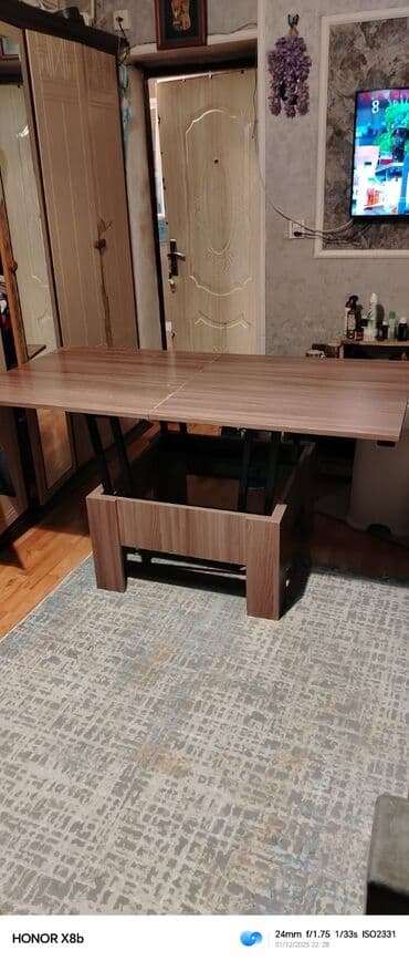 Stullar: İşlənmiş, Transformer, Laminat, Kvadrat masa — 1