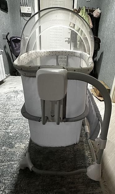 ev bitkisi: Oğlan və qız üçün, İşlənmiş, Dördbucaq, Beşik, Dəstsiz, Matras ilə, Yellənmə mexanizmsiz — 5