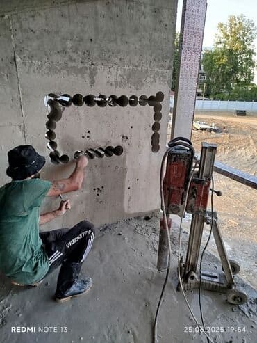 qabyuyan təmiri: #Betonkesme #betondeşmə Beton kubik kərpic - dən kəsim deşim — 10